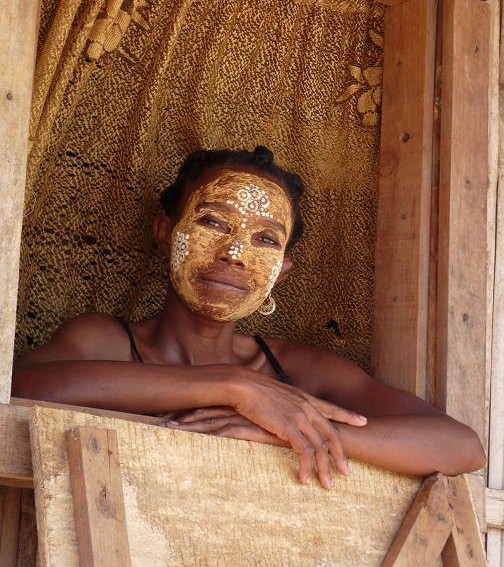 belle-femme-malagasy-Galerie Tao